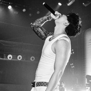 咬女生小头头视频
